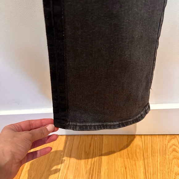 Jeans - Picture 9 of 12